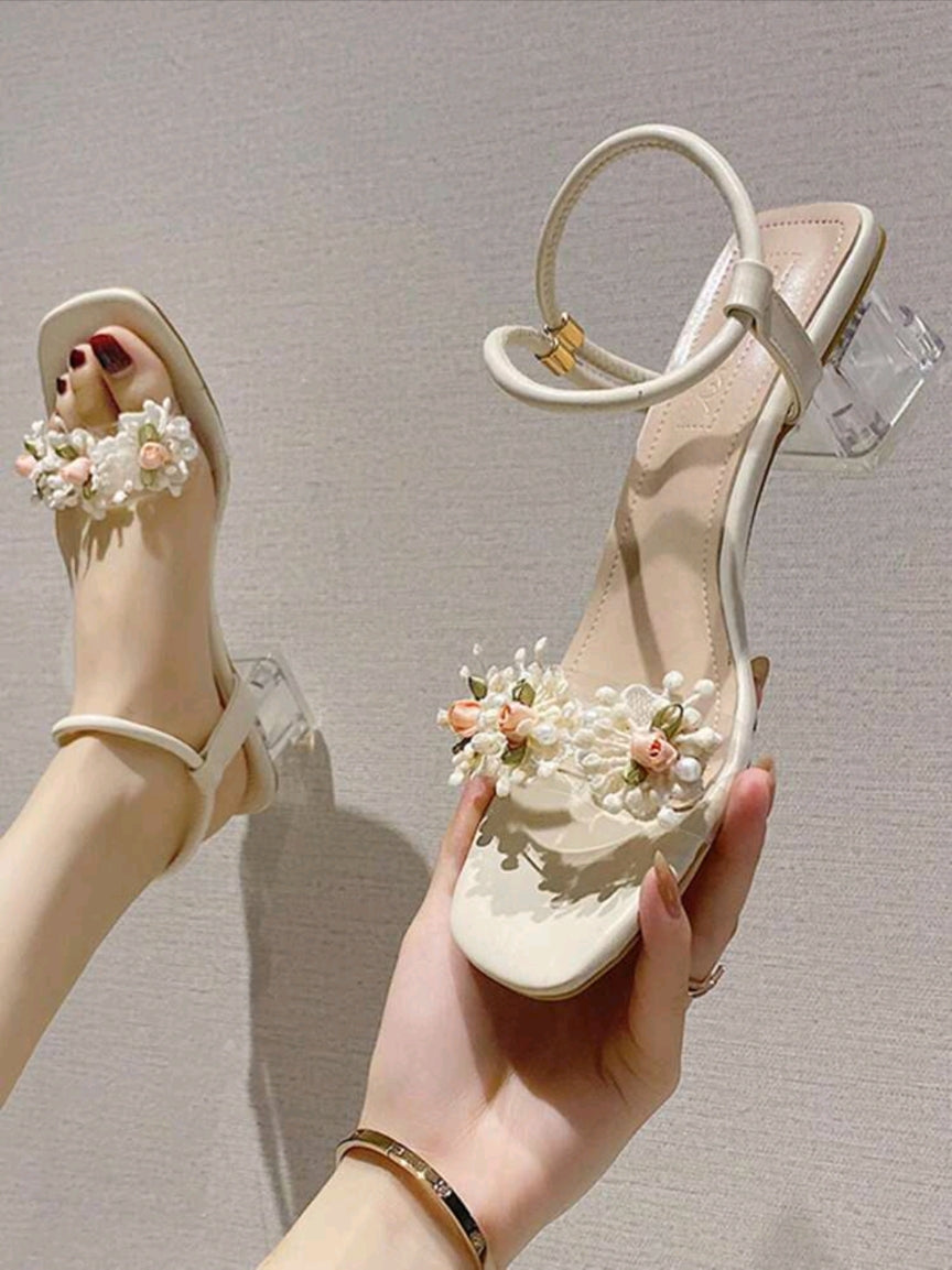 SHEIN Floral Elegance Sandals